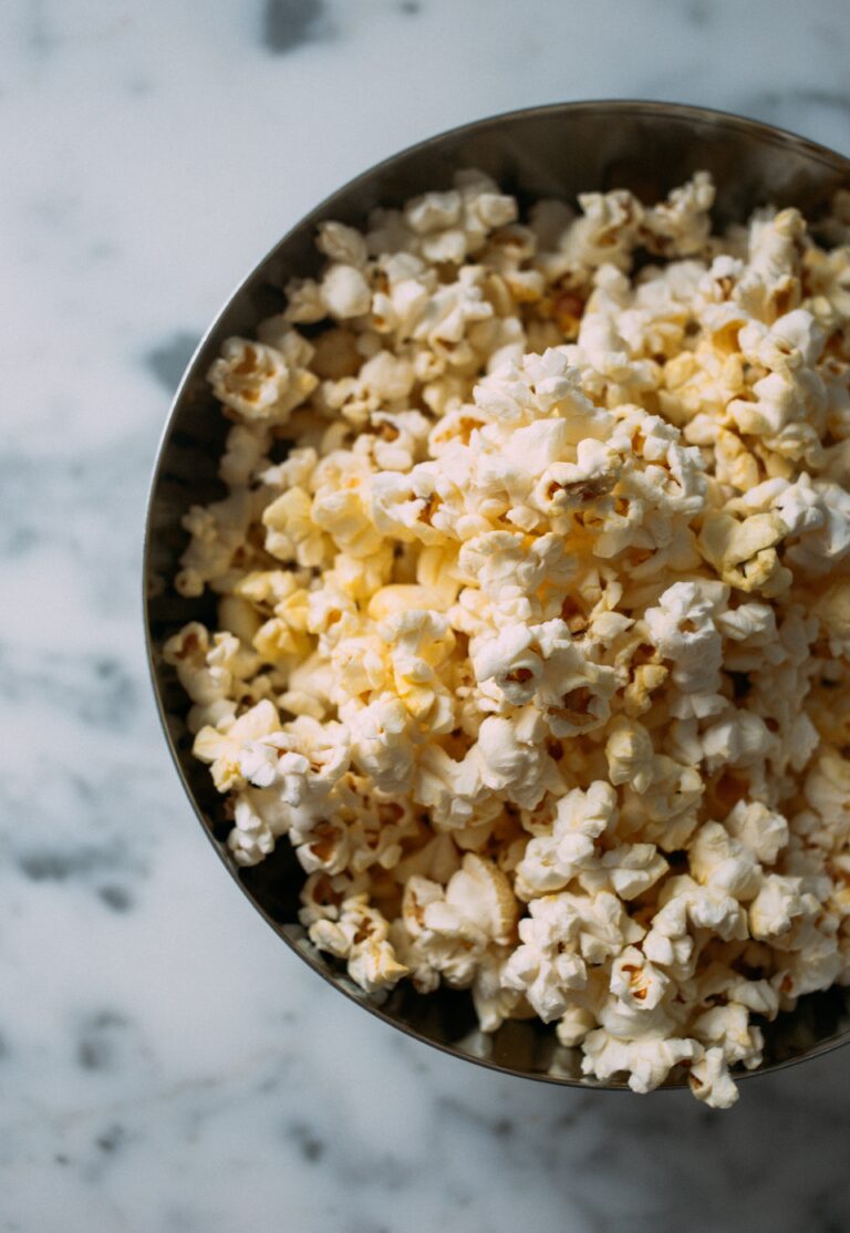 What Are The 10 Disadvantages of Eating Popcorn